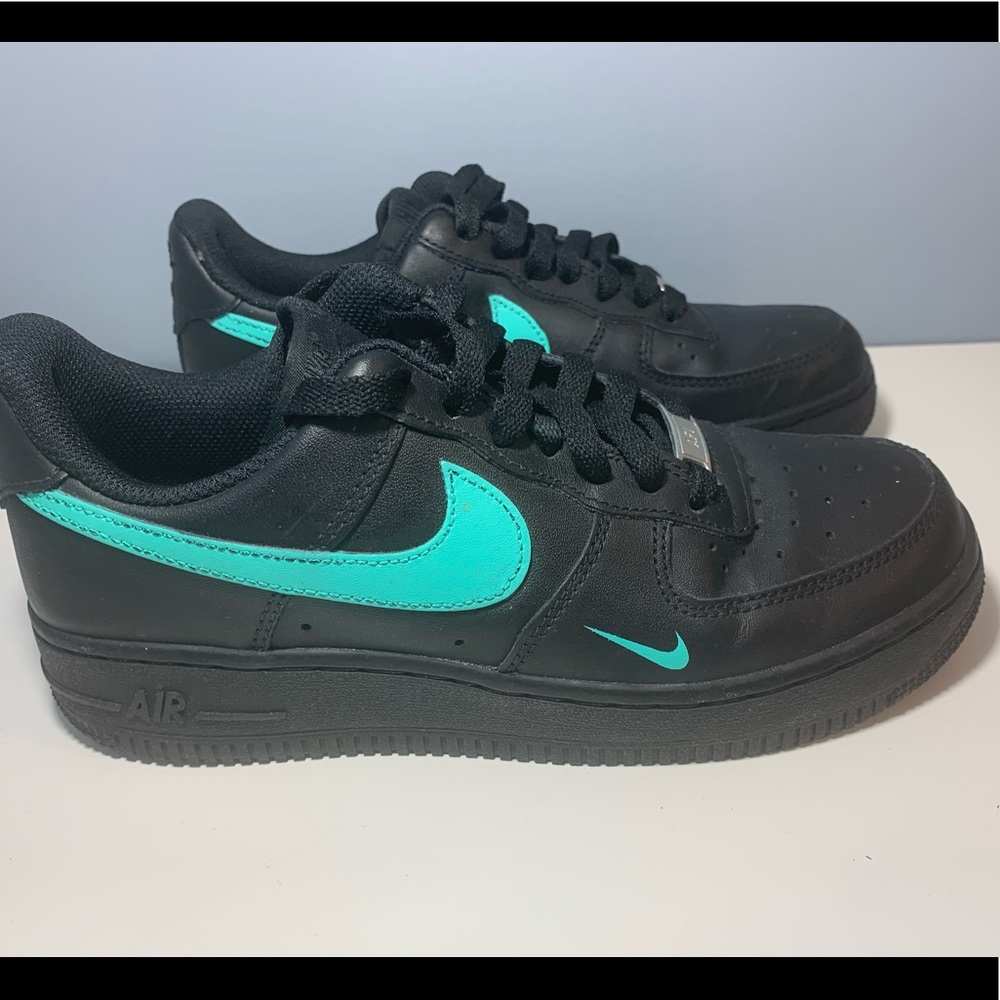 Nike Air Force 1 size 7 Black and Teal Women’s Sneakers